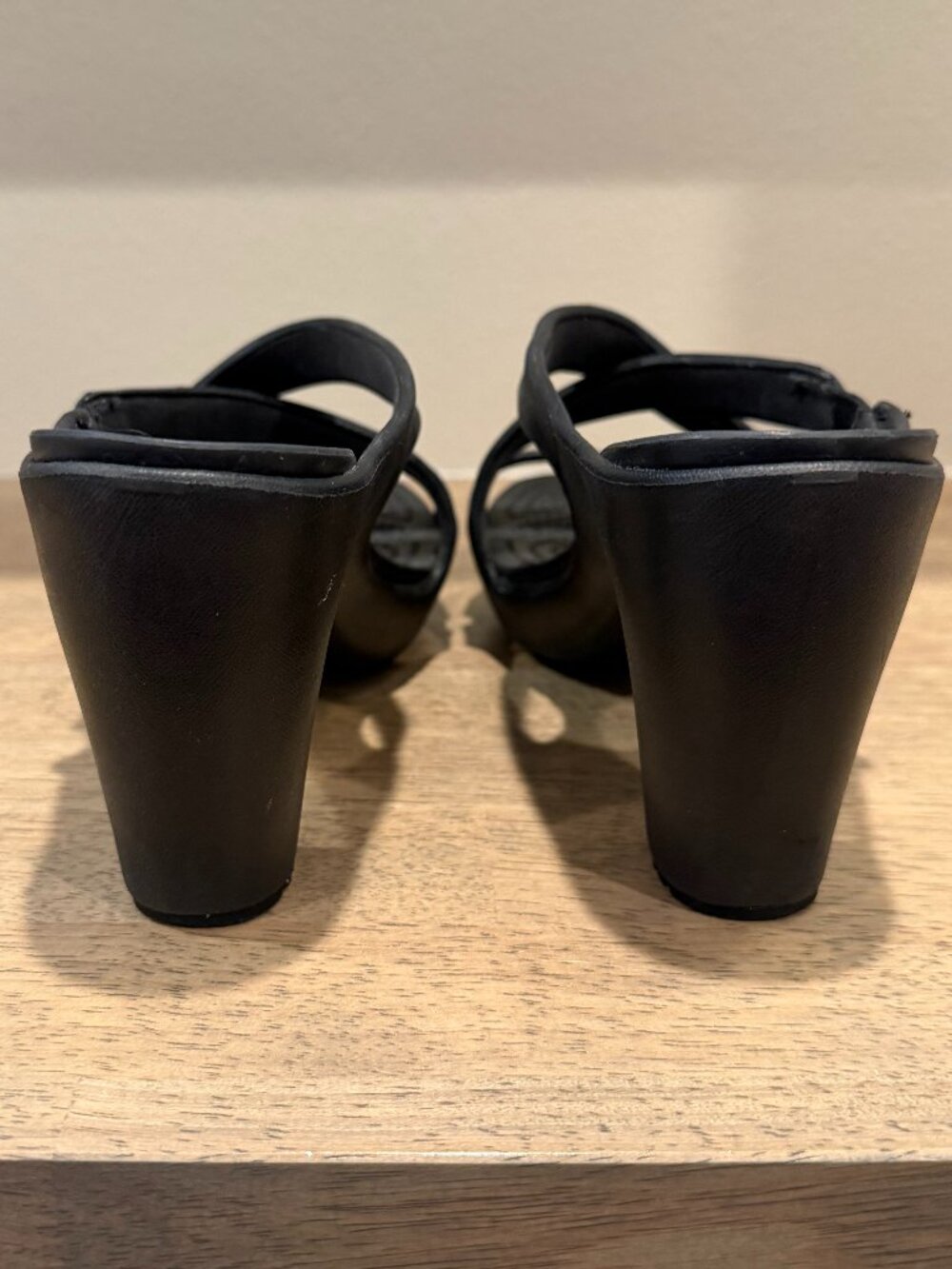 Crocs Black Strappy High Heel Sandals Mules Size 8 - Picture 5 of 6